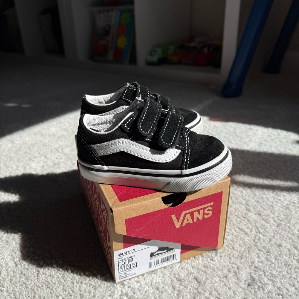 Vans Toddler Black and White Velcro Sneakers